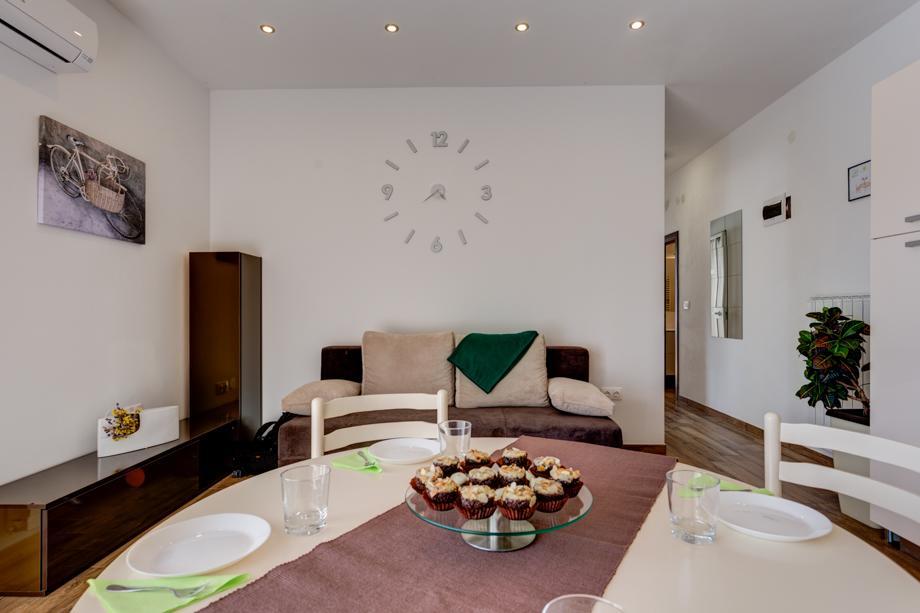 Apartman Tika Pula Exteriör bild